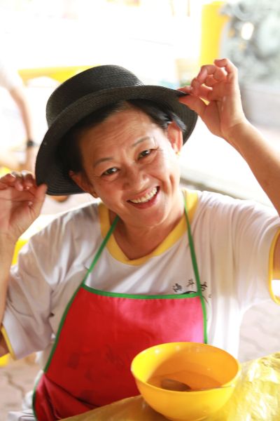 Christine with her new hat.

Photographer: Agnes Teoh Chien Yee
